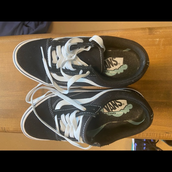 Vans - Picture 7 of 7